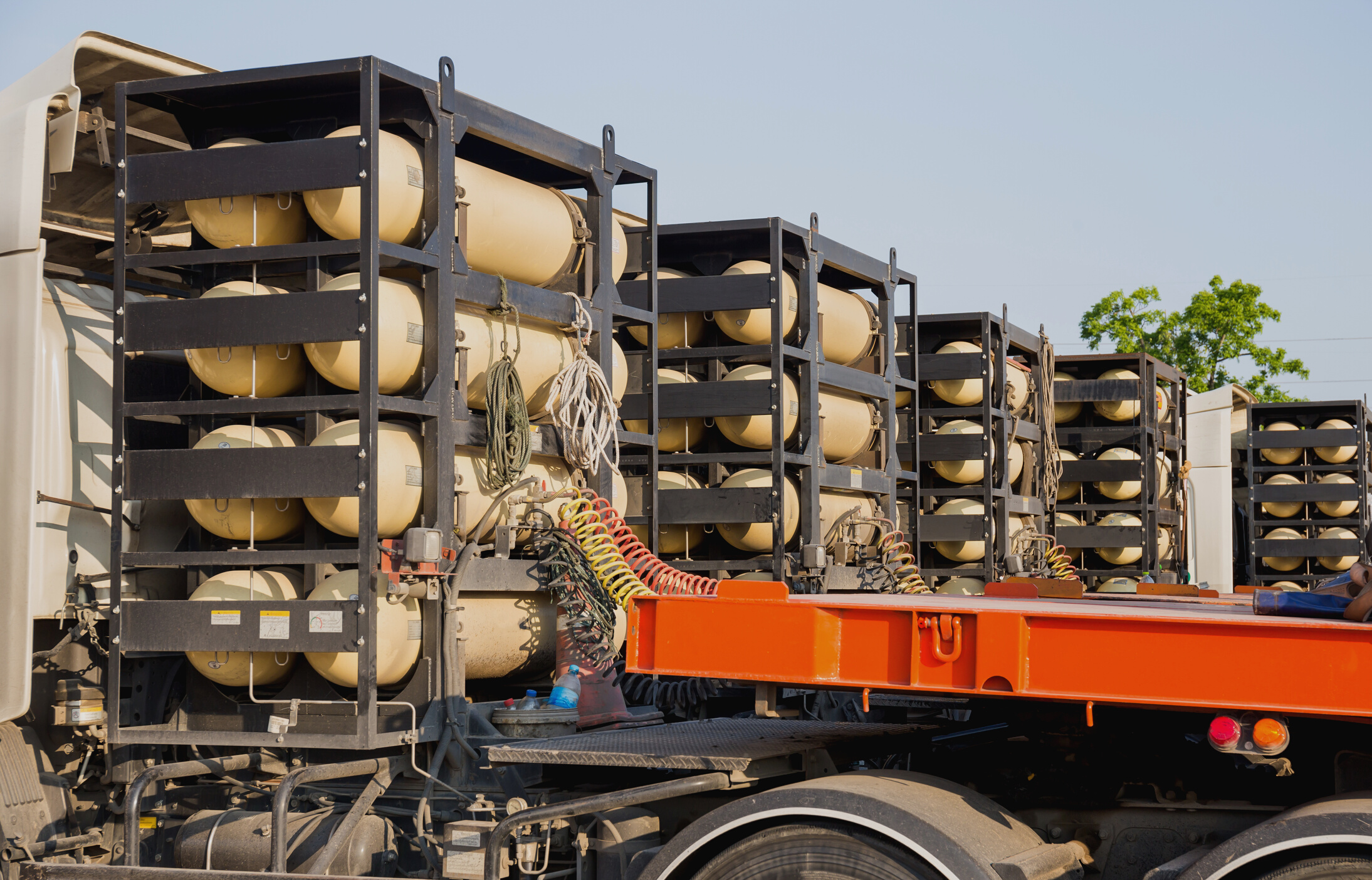 CNG/NGV gas containers fuel for heavy truck on heavy truck