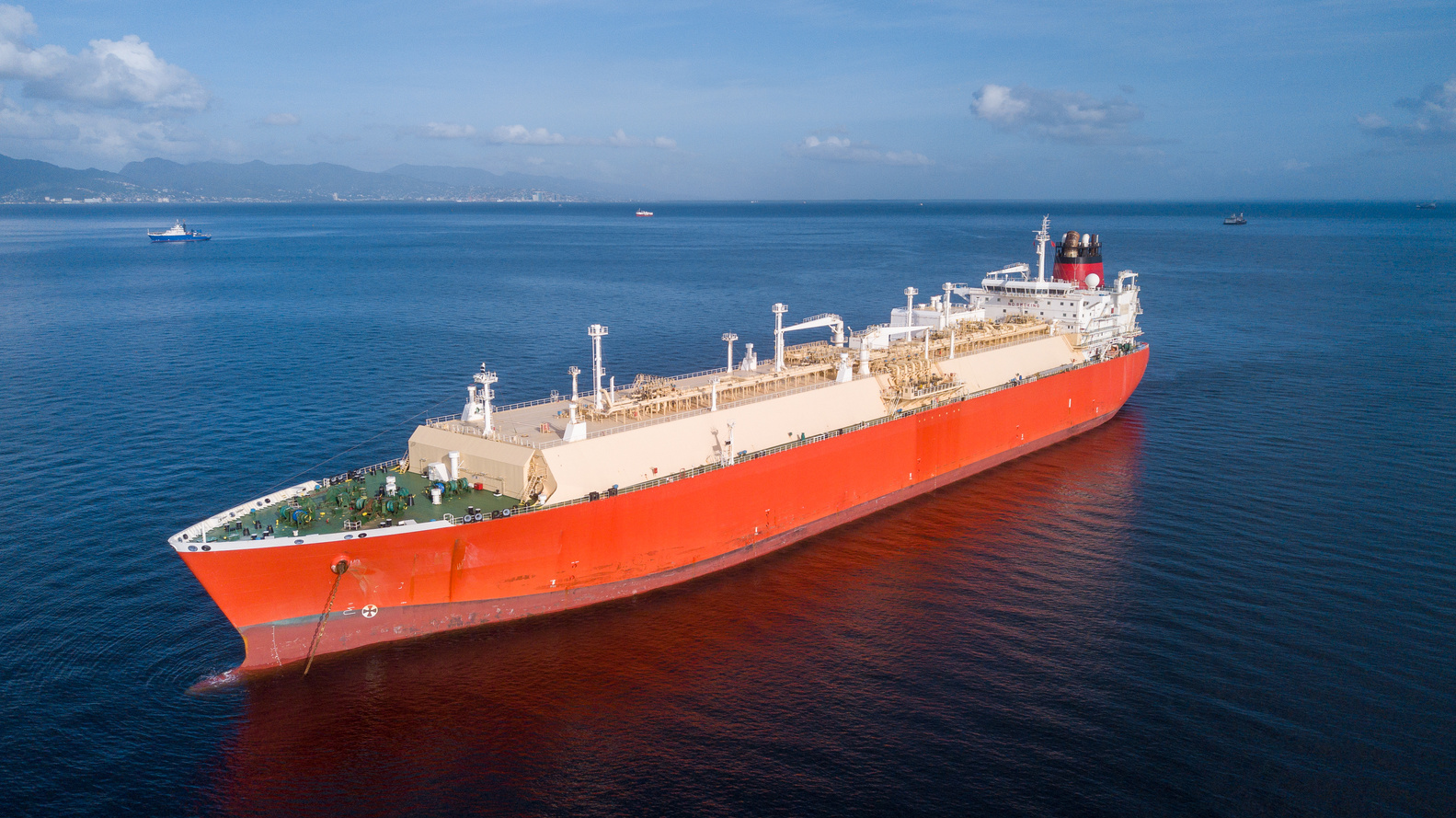 LNG Tanker