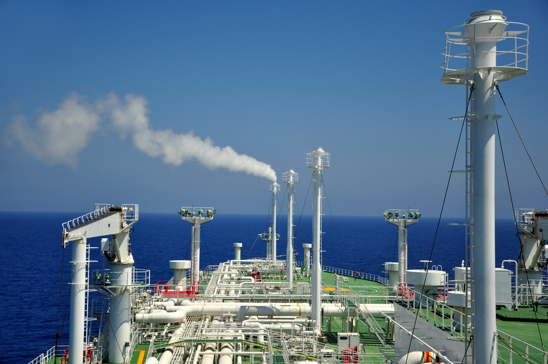 Shipping industry - LNG Tanker (venting methane gas)